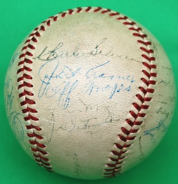 1951 World Series Champions New York Yankees Team Signed Ball(Mantle & DiMaggio)