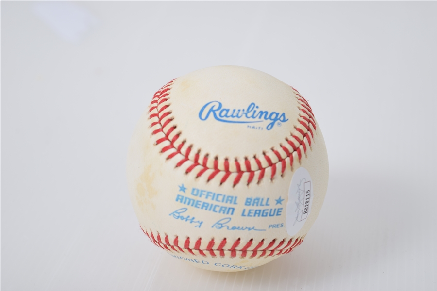 Sadaharu Oh Japan HR King Signed Baseball 