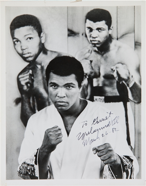 Muhammad Ali Worn & Signed Handwrap Attributed by him to 1974 Forman Fight with Signed Photograph
