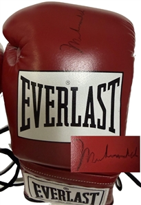 Muhammad Ali Signed Everlast Boxing Gloves